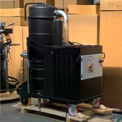 Odkurzacz przemysłowy puma 11 kW cyklonowy indukcyjny do pracy ciągłej do pyłów duży przepływ powietrza 950 m3h paleta