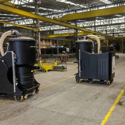 Odkurzacz przemysłowy puma 25 kW z filtrem o bardzo dużej powierzchni do pyłów ciężkich turbina szeregowa 600 mBar wygląd